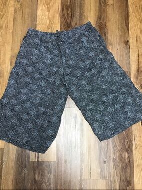 (2) for 1 Price-Large Palooza Style Pants~Capri and (1) Full Length Pants